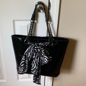Large black purse - great w/business attire